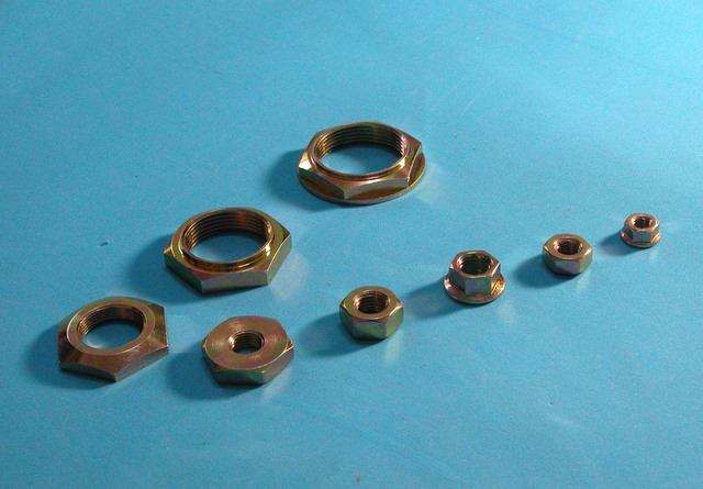 客制螺帽