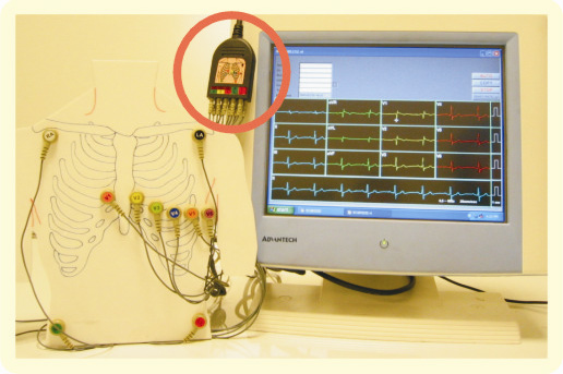 长时间心电图监视器 操作简易,轻巧易於携带 12导程静态心电图讯号